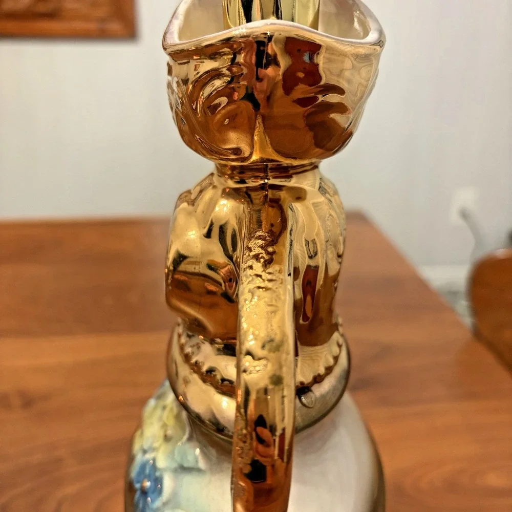 Jim Beam Decanter Floral Heavy Gold Accents 1976 Beam Empty w/ Topper